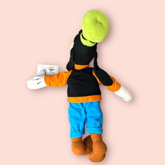 DISNEY Goofy Plush with Tags - Picture 16 of 16